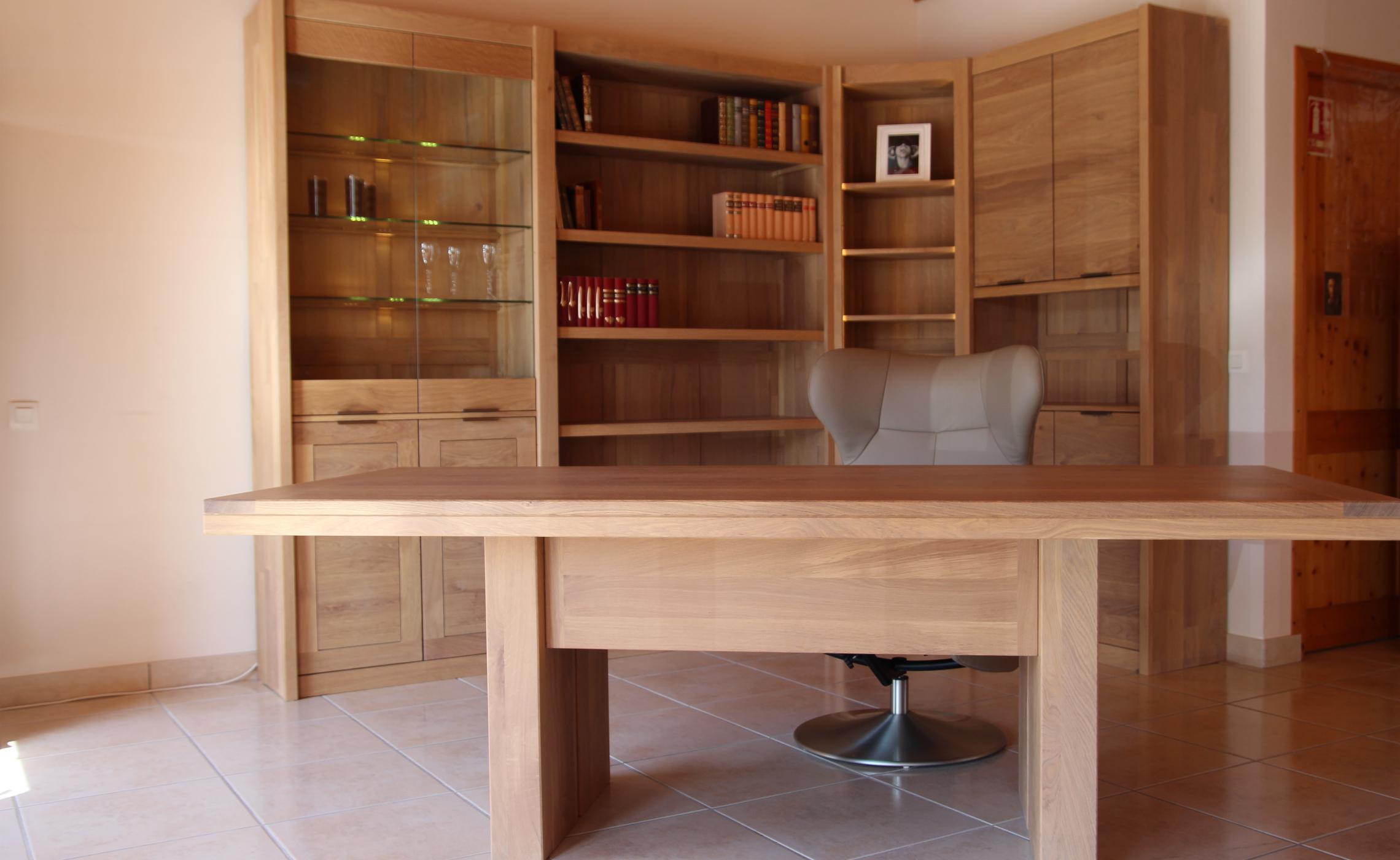 Bibliotheque sur mesure en bois naturel